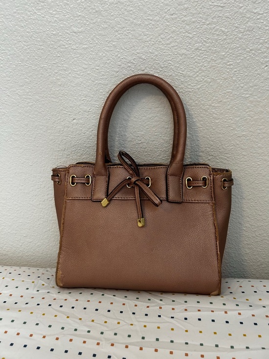 Liz Claiborne Handbags - Liz Claiborne Chestnut Brown Pebbled Leather Shoulder Bag with Bow Detail